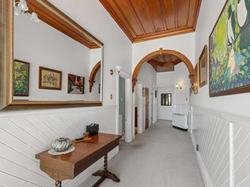 Absolutely Priced to SELL, Now BEO $699,000