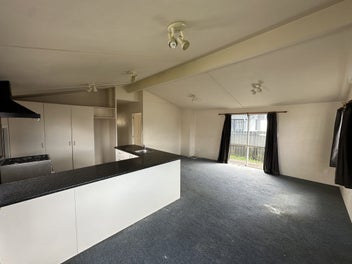 Modern Insulclad 3 Bed Delivered to Your site!