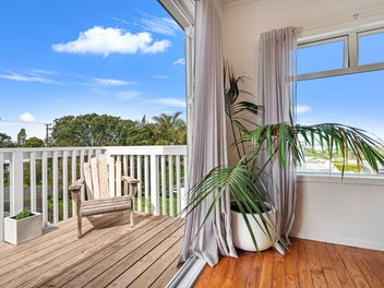 Shelly Beach - Priced to Sell before Christmas!