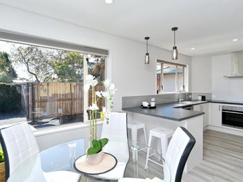 * UNDER OFFER * Immaculate Presentation, Sharply P