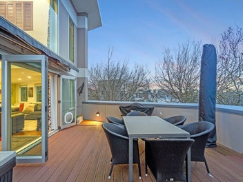 Live the Ponsonby lifestyle