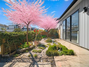 Garden Bliss Meets Modern Comfort