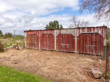 Create a rural retreat in Ormondville