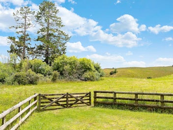 !!! PRICE REDUCED - HIGHLY MOTIVATED TO SELL !!!