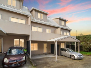 Better than pay rent! Location!