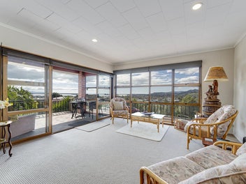 Spacious Solid Brick Family Home!