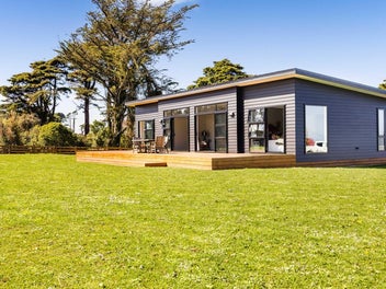A PICTURE-PERFECT HOME!
