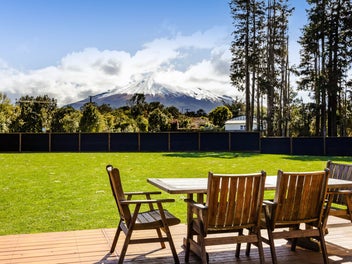 A PICTURE-PERFECT HOME!