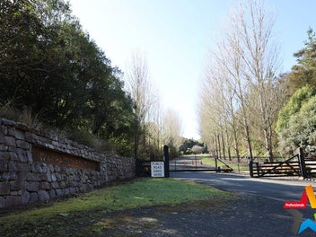 Price reduction! NOW $525,000