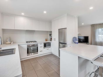 HOT PROPERTY ALERT!