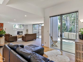 Titirangi Family Dream - Exceptional Value $$