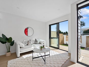 Brand New 2 Bedrooms at Amara Homes