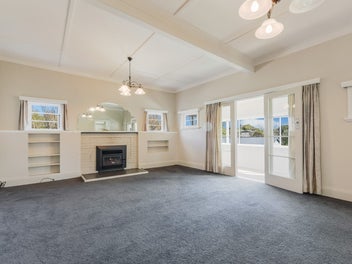 6 Car Garaging Character Villa With Sea Views