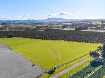 Love the Location - Lifestyle Living Awaits