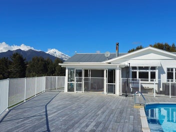 Idyllic Lifestyle Retreat