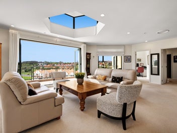 Feel on top of the world! 16m berth included