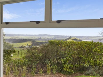 Country Charm with River Views