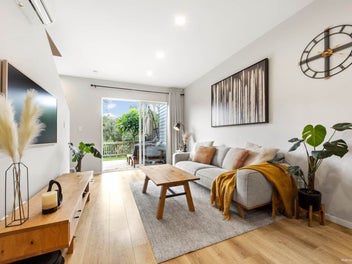 Effortless Living, Inside and Out