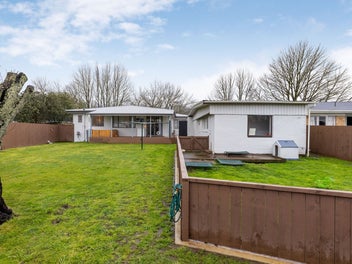 Riverside Serenity Meets Family Comfort