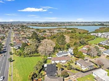 Renovted, Classic Kiwi Home!