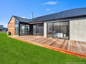 Bespoke, Brand New and move in ready