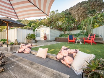 BEACHSIDE RETREAT EXQUISITE INSIDE & OUT