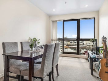 North-Facing CBD Apartment