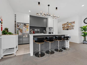 Live Vibrantly—A Home Crafted for the Exceptional
