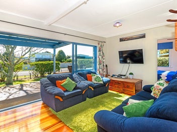 Holiday vibes in Mahanga