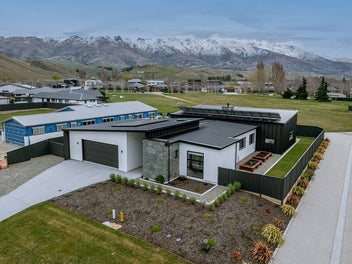 Seamless Executive Living in Pisa