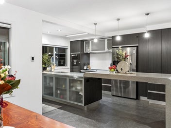 Premium Location - Multi-Income Stream Residence