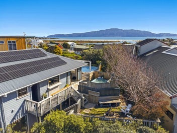 Elevated living, space and sea views!
