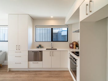 Hidden Gem in Riccarton – Spacious & Sunny