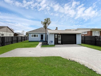 Fully Renovated Family Haven Awaits!