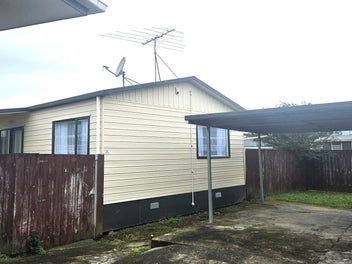 Image 1 of 8