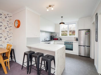 Exceptional Value in Windsor!