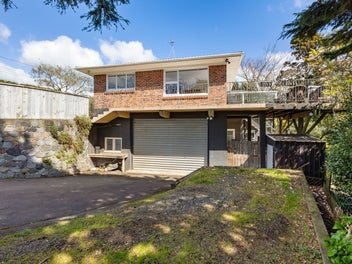 Serenity, space and style. This one has it all!