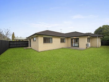 Freehold Family Haven with room for all!