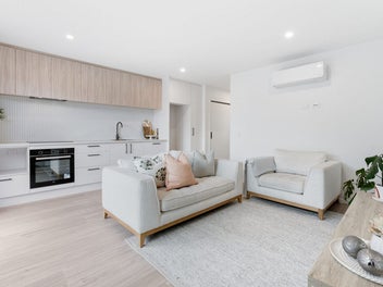 Sophisticated & new & easy-care