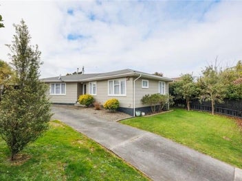 Sunny, Smart Investment in Kelvin Grove