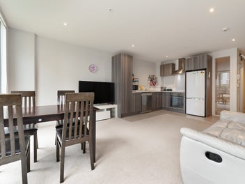 Motivated Vendor: Must Sell