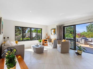 Come and live in nature’s paradise!