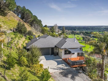 Built for BBQ's, Laughs and Golden Sunsets