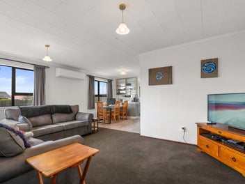 Easy-Care Lock up Unit and leave Glenholme
