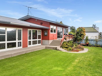 1,234sqm of Prime Pillans Point