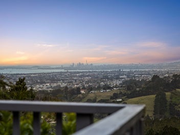 City Vistas, Character + Bonus Rumpus