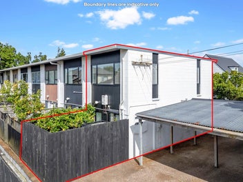 Mid-Century Character Meets Contemporary Luxury