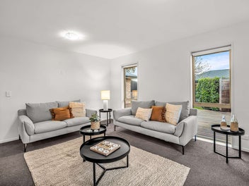 Move In. Spread Out. Chill Out.