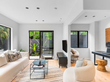 Cox’a Bay park side living - priced to sell