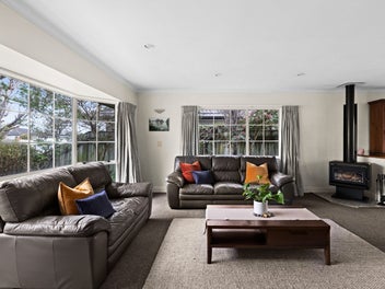 Executive Living - Prime Location